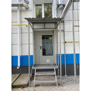 Комсомольская улица, 1Б - 1029,80 кв.м. - Аренда здания / особняка в