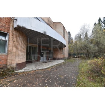 Оздоровительный комплекс - 11850,00 кв.м. - Аренда здания / особняка в