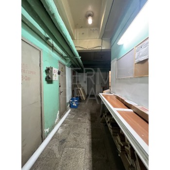 Азовская улица, 32 - 6255,00 кв.м. - Продажа здания / особняка в ЮЗАО