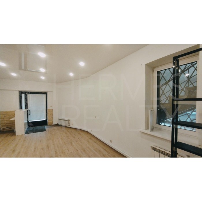 Летниковская улица, 18с1 - 916,00 кв.м. - Продажа здания, ОСЗ, особняка