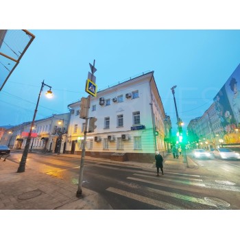 Остоженка улица, 10 - 5200,00 кв.м. - Продажа здания / особняка в ЦАО