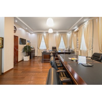 Большая Ордынка улица, д 12 - 1142,00 кв.м. - Продажа здания / особняка в ЦАО