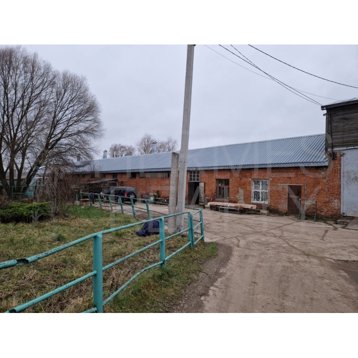  - 1142,00 кв.м. - Продажа здания, ОСЗ, особняка